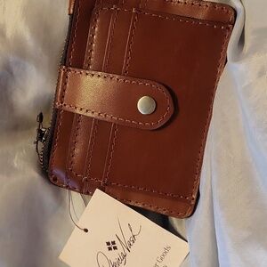 Patricia NASH CASSISI Tan Credit Card Wallet BNWT HLm